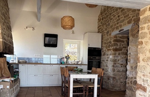 Ile-aux-Moines Villa | Waterfront house with large walled garden