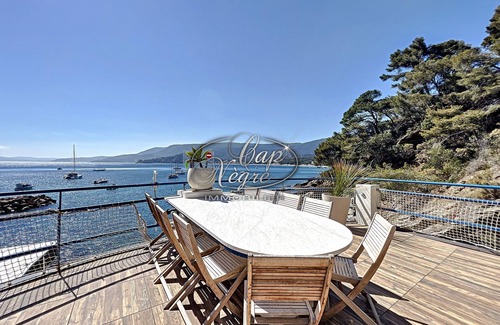 Cavaliere Villa | Waterfront house with a rooftop and private dock in Cavalière