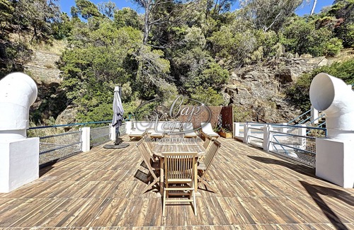 Cavaliere Villa | Waterfront house with a rooftop and private dock in Cavalière