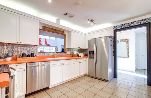 Briarcliff House | Waterfront Lake Travis Luxury Home w/Large Deck!