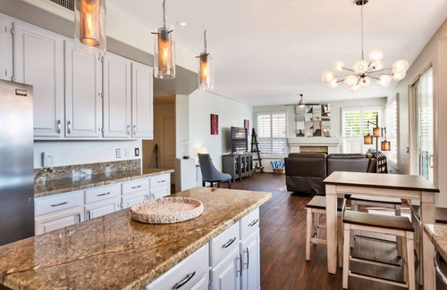 Arrowhead Lakes House | Waterfront Lakehouse w/heated pool/spa/billiards/ping-pong/kayaks!