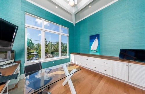 Bonita Shores House | Waterfront Luxury Estate - 5BR/6.5BA, Heated Pool, Spa, Tiki Hut & Gulf Access
