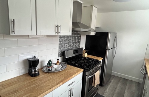 Auburn House | Waterfront Oasis-3BR Home-River Access + Full Yard