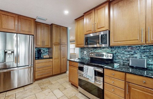 Apollo Beach House | Waterfront Paradise in Apollo Beach