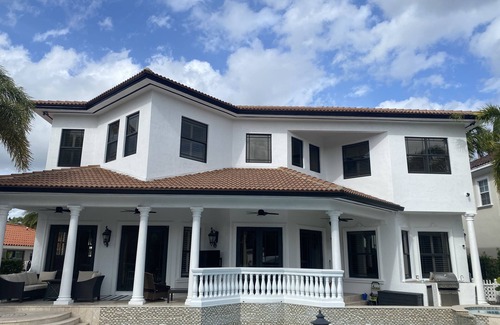 South Lake House | Waterfront Paradise w/pool and hot tub 5 minutes to the beach