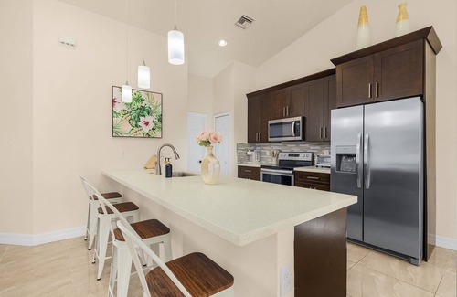 Trafalgar House | Waterfront+Pool+HotTub+Plunge! Welcome to our waterfront Oasis in Cape Coral FL!