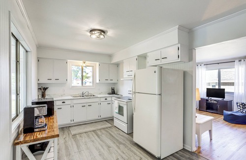 Port Clinton Cottage | Waterfront Port Clinton Cottage: 5 Mi to Lake Erie