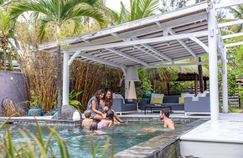 La Saline Les Bains Villa | Waterfront Villa Taïka