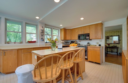 Schroon Lake House | Waterfront Schroon Lake Home w/Boat Dock!