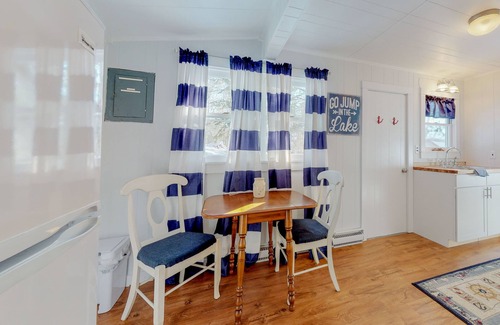 Orland Cottage | Waterfront shingled cottage with shared boat dock - near Acadia