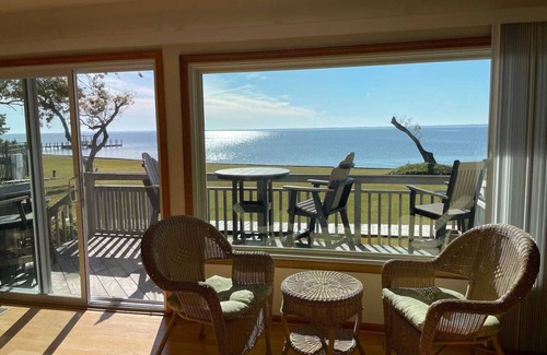 Duck House | Waterfront Stunning Beach Home with Amazing Sunset Views