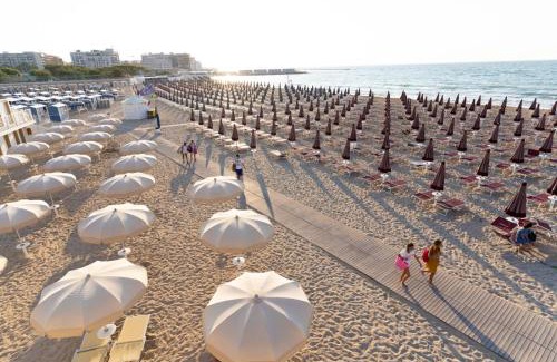 Municipio 3 Apartment | Waterfront Terrace - Bari San Girolamo