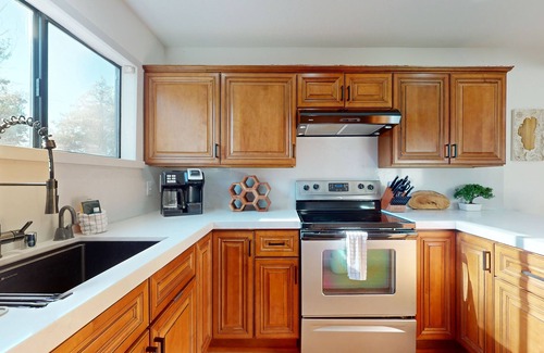 Tahoe Keys House | Waterfront townhouse with dock & mountain view - close to skiing, hiking & beach