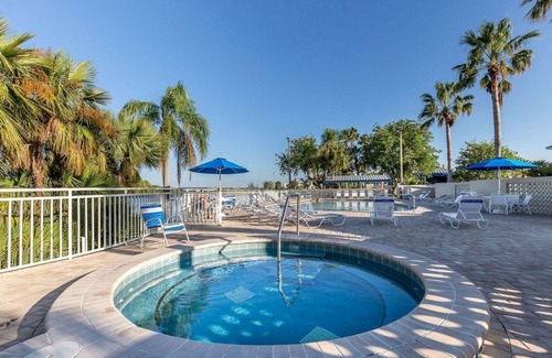 Ruskin House | Waterfront Town Home w/Private Beach Access - Near Dining, Golf, & Marina