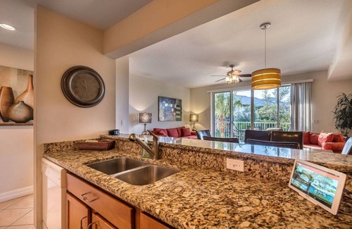Ruskin House | Waterfront Town Home w/Private Beach Access - Near Dining, Golf, & Marina