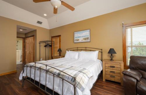 Saint Helena Island House | Waterfront Escape - Seasonal Pool - Perfect for Families and Friends!