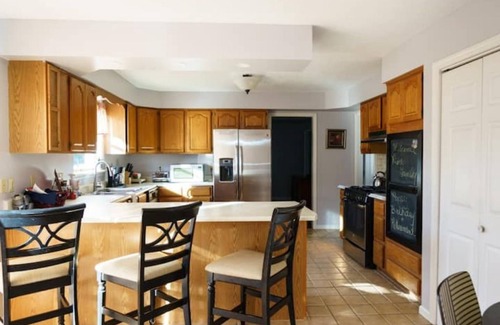 Beaufort House | Waterfront View 6 Bedroom Home