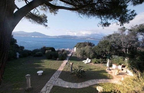 Porticcio Villa | Waterfront villa with direct access to a sandy beach. Breathtaking sea view;