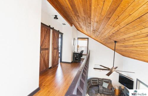 Butler Beach Villa | Waterfront Zen-Dock, Paddleboards, Jacuzzi & Games