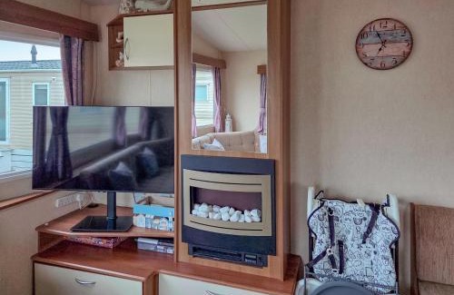 Heysham House | Waterlily