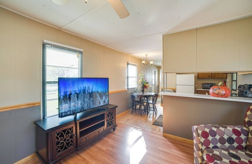 Waterloo House | Waterloo Home: Walk to Pickwick Lake Fishing Pier!