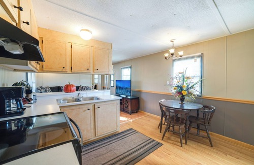 Waterloo House | Waterloo Home: Walk to Pickwick Lake Fishing Pier!
