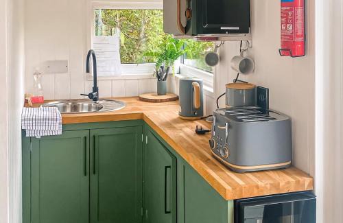 Holton Le Clay Resort | Watermill Leisure Park