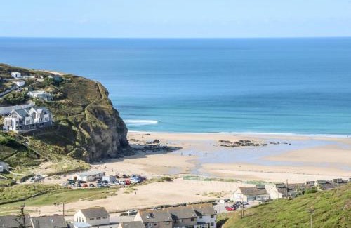 Watermouth Apartment | Watermouth Castle, Bassett Apartment