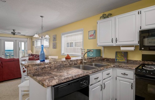 Holden Beach Condo | "Waters Edge 427-D" - Oceanfront Condo w/Community Pool, 2 Bedrooms/2 Bathrooms