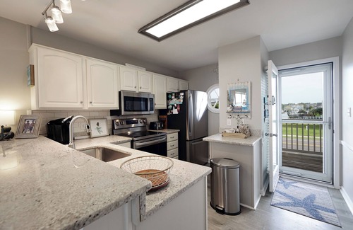 Holden Beach Condo | "Waters Edge 429-D" - Oceanfront Condo w/Community Pool, 2 Bedrooms/2 Bathrooms