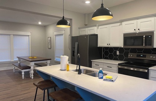 Gravois Mills House | Waters Edge at Station 46