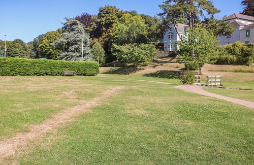 Kingsbridge Cottage | Waters Reach