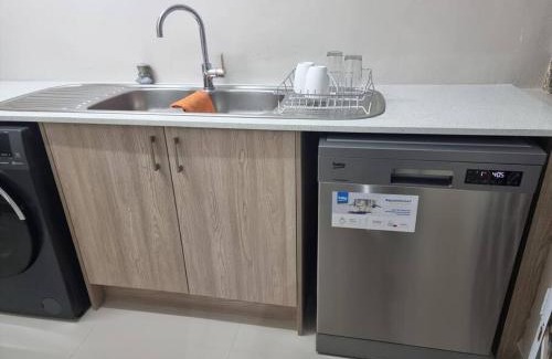 Kosmos House | Waters View Villa, 5 Bedroom House