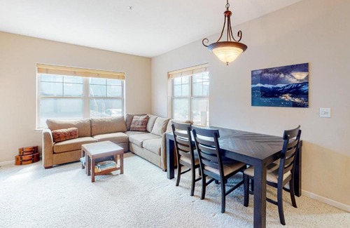 Fraser Hotel | Waterside 108
