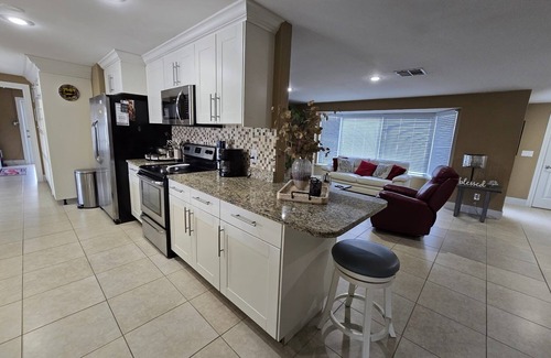 Lochmoor Waterway Estates House | Waterside 4 Bedroom home with pool