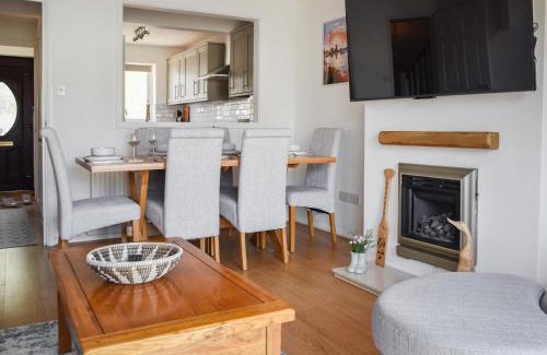 Irstead House | Waterside