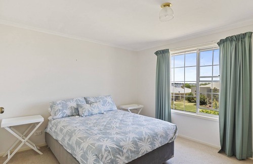 Yarrawonga House | Waterviews on Rosemary