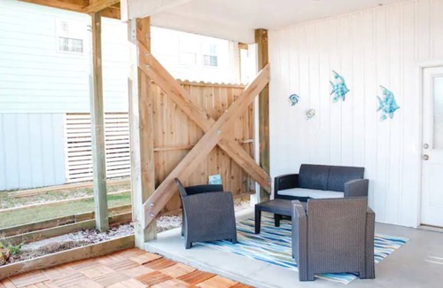Ocean City Beach Cottage | Waverly Cottage - Your Topsail Island getaway