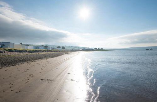 Kidwelly House | Waves And Woods Holiday Home