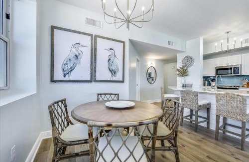 Miramar Beach Apartment | Waves of Grace at Celadon