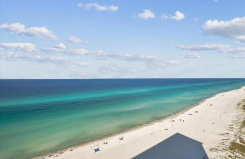 Miramar Beach Apartment | Waves of Grace at Celadon