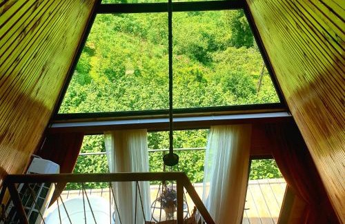 Khelvachauri Ski Chalet | Wayside Cottage Livia