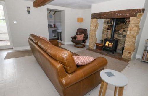 Beaminster House | Wayside