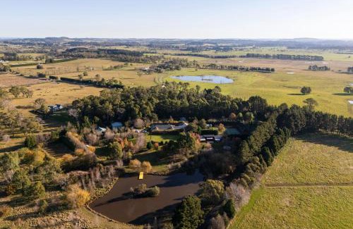Glenquarry House | Wayside Zenhill Retreat Bowral Event & Farm