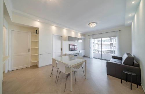 Cannes City Centre Apartment | Wdf 2 bedrooms 1min walk to Carlton hotel