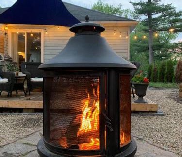 Wasaga Beach House | Webb's Wasaga Beach Oasis