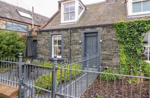 Moffat Cottage | Wee Cottage