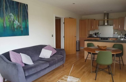 Gosforth Apartment | Week2Week Stunning Gosforth Apartment