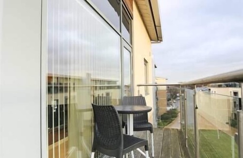 Gosforth Apartment | Week2Week Stunning Gosforth Apartment
