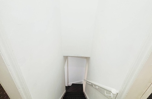 Stoke-on-Trent House | Weekend escape- 4 Bedroom House in Stoke-on-Trent